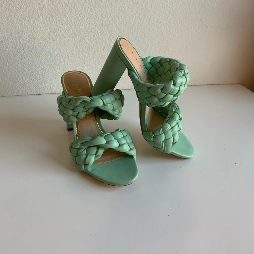 Liliana Twisted Mint sandals with braided straps chunky heel women's size 10